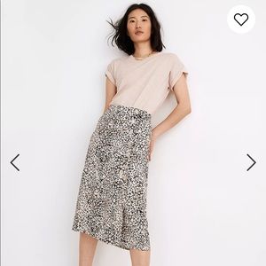 Madewell Side Button Midi Skirt Daisy Groove